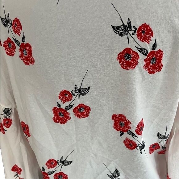 Society Amuse ivory floral print knot tie front top size M. - Picture 6 of 7